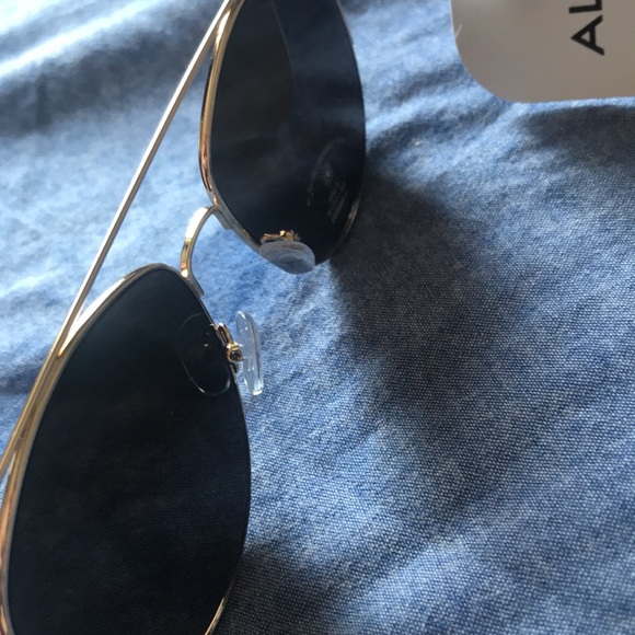 ALDO Sunglasses - Picture 5 of 5